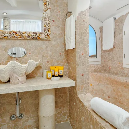 Anna 4* Porto Cervo