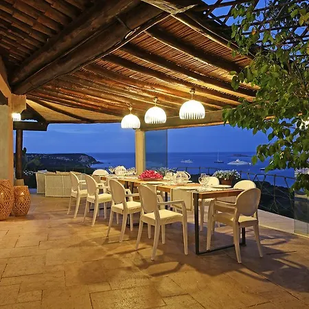 Anna 4* Porto Cervo