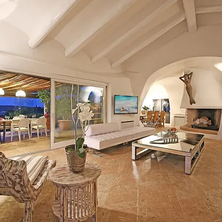 Anna 4* Porto Cervo