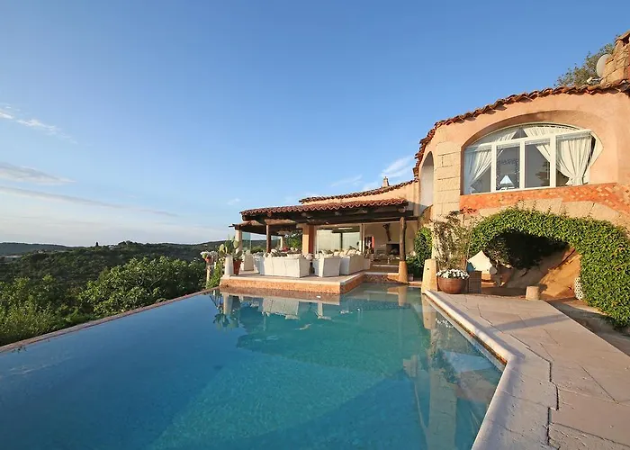 Anna Bed & Breakfast 4*