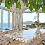 Anna Bed & Breakfast 4*